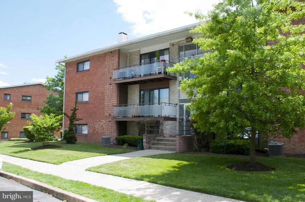 10401 46th Avenue - Photo 29