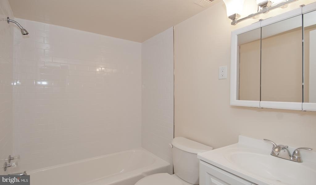 10401 46th Avenue - Photo 14