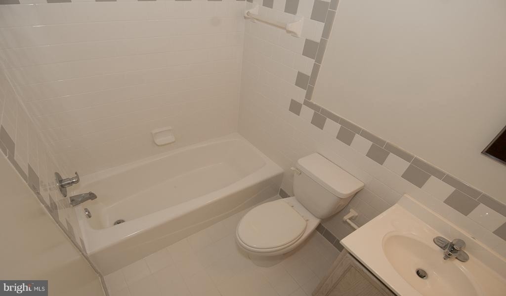 10401 46th Avenue - Photo 17