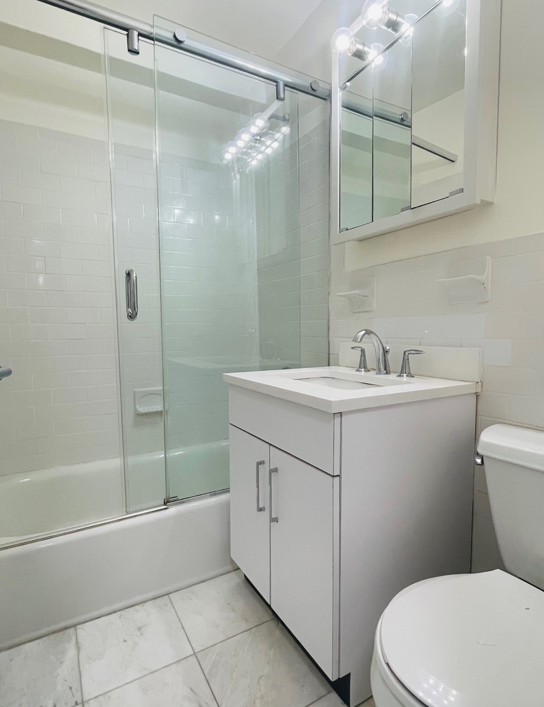 240 E 82nd Street - Photo 12