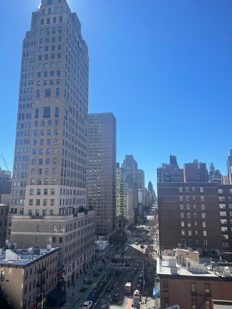 240 E 82nd Street - Photo 7