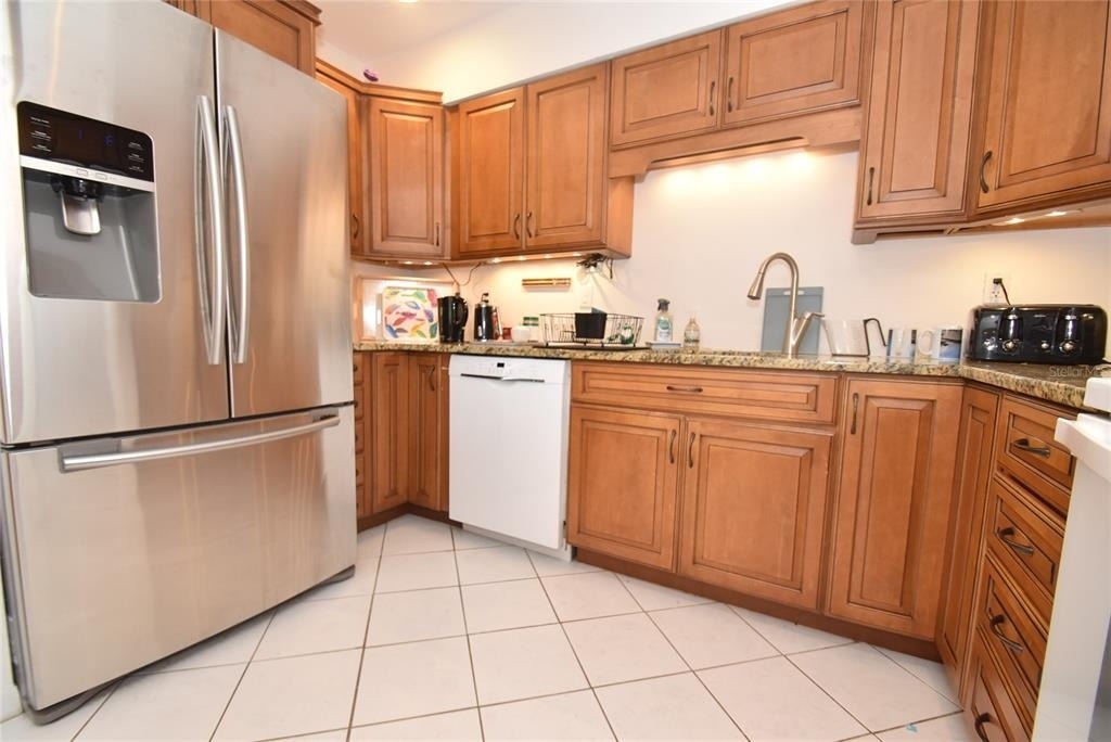 1512 Pelican Point Drive - Photo 5