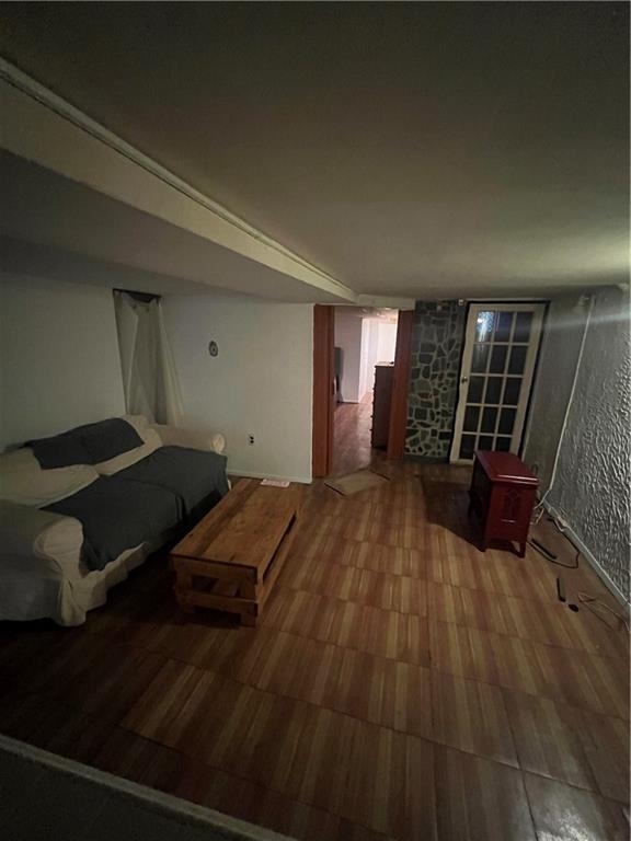 309 Vanderbilt St - Photo 6