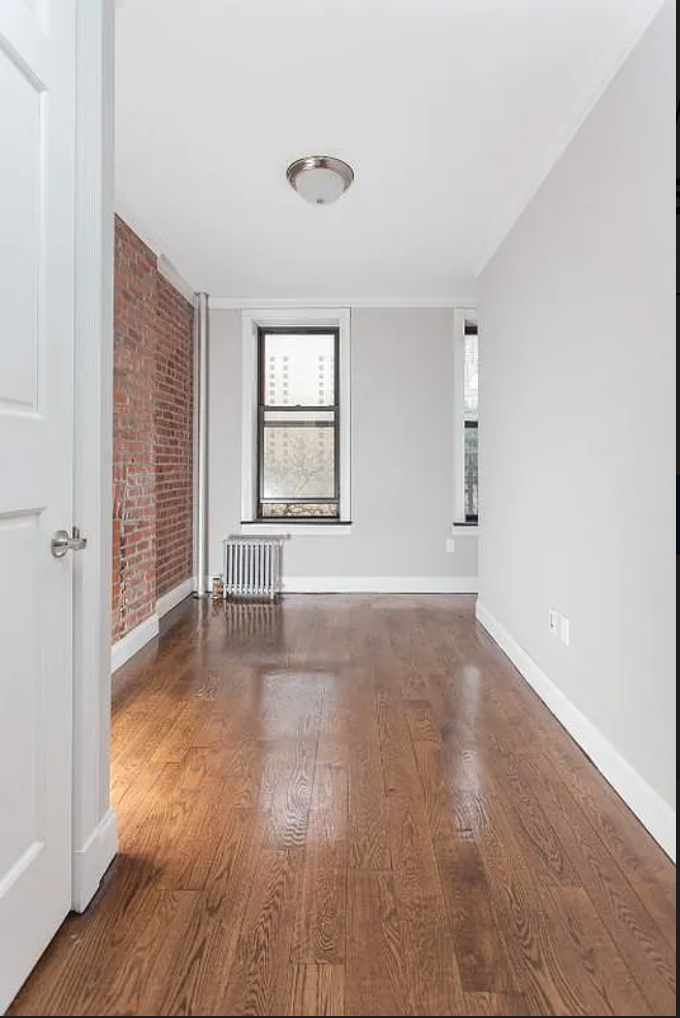 436 West 52nd Street - Photo 1