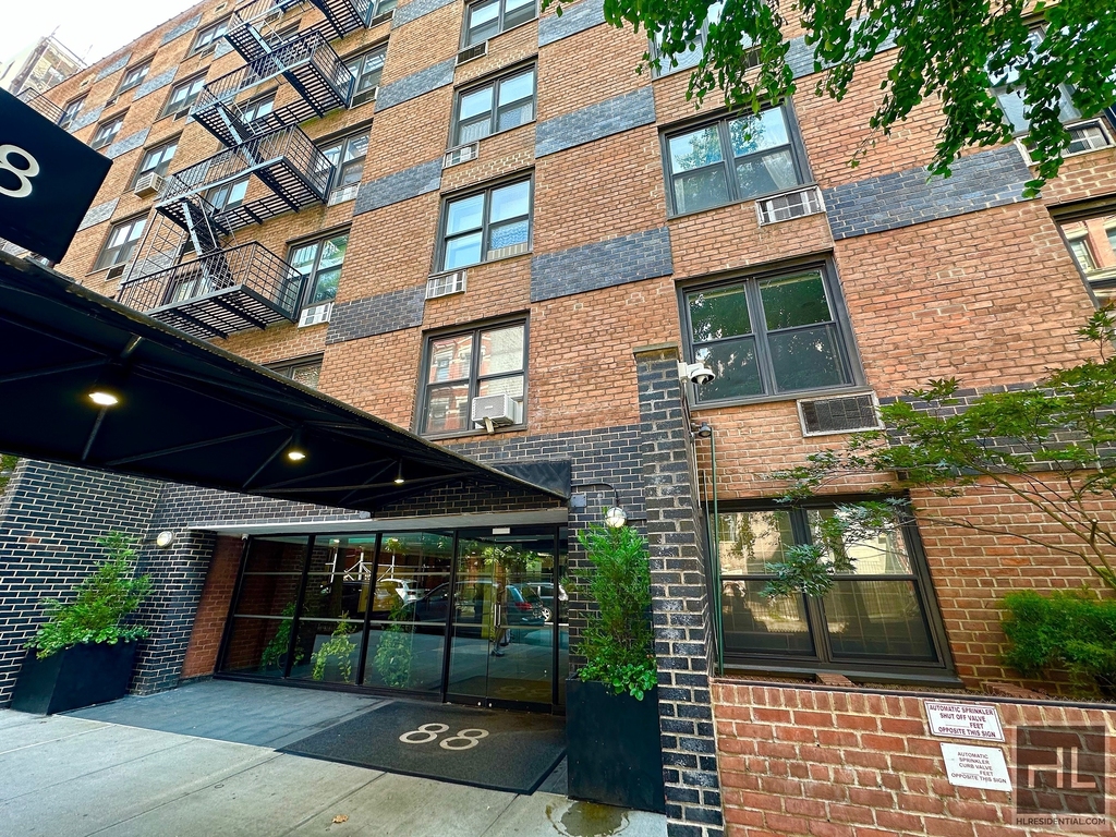 Bleecker Street - Photo 11
