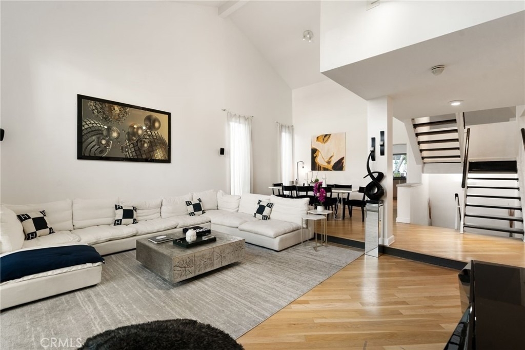 1447 N Kings Road - Photo 5