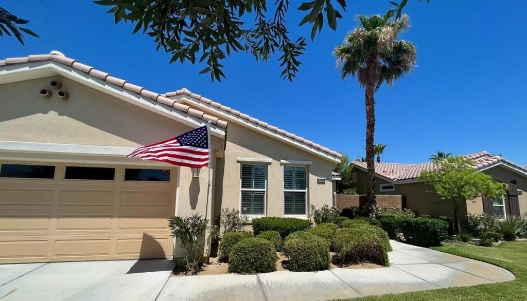 81407 Golden Poppy Way - Photo 0