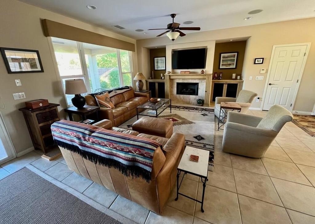 81407 Golden Poppy Way - Photo 2