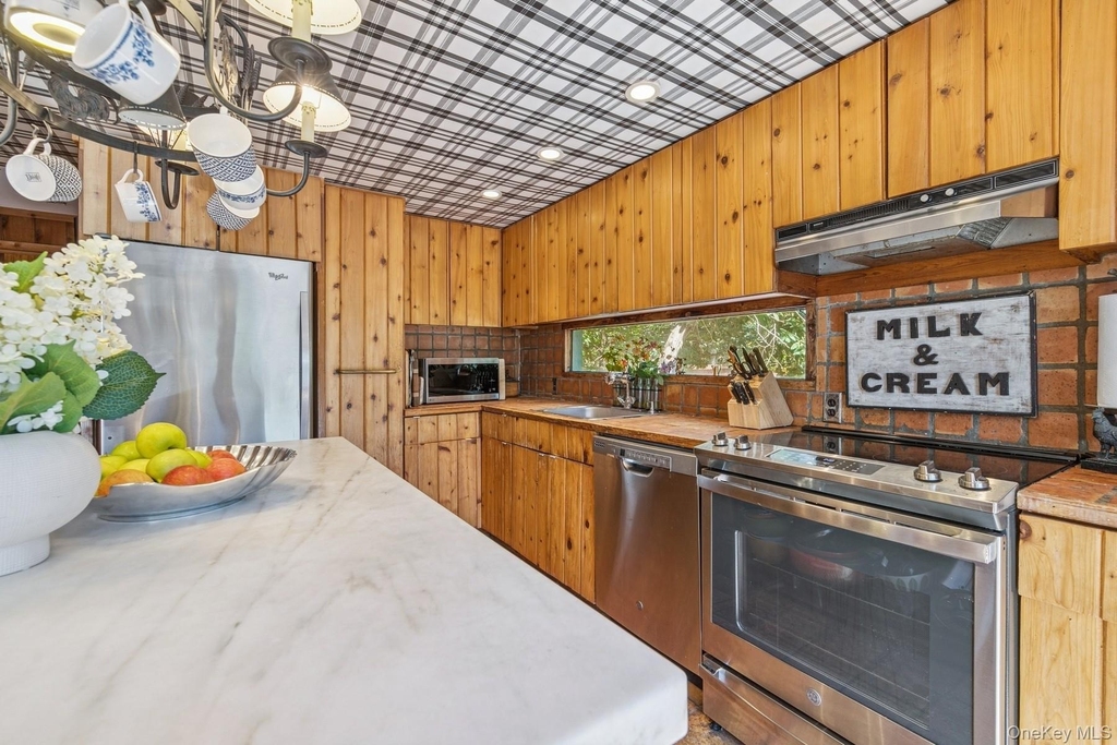 4 Marion Lane - Photo 6