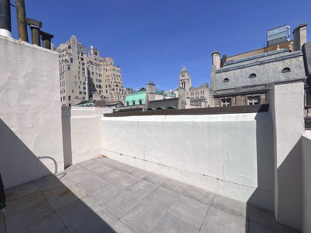24 E 64th Street - Photo 5
