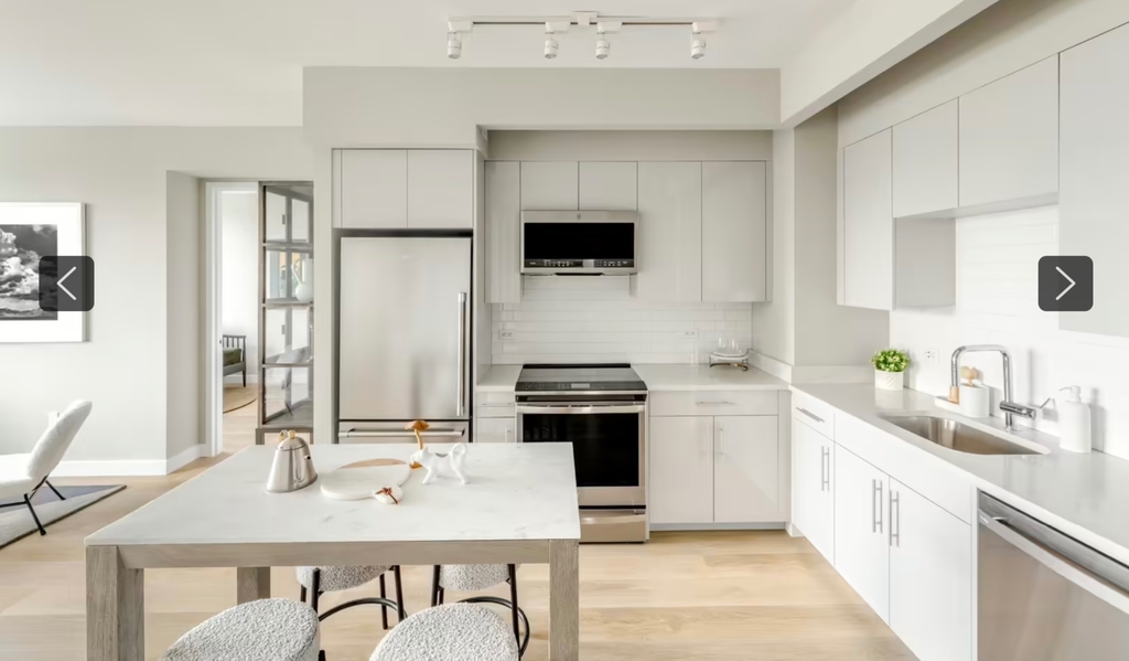 2-20 Malt Drive, Long Island City, 11101 - Photo 1