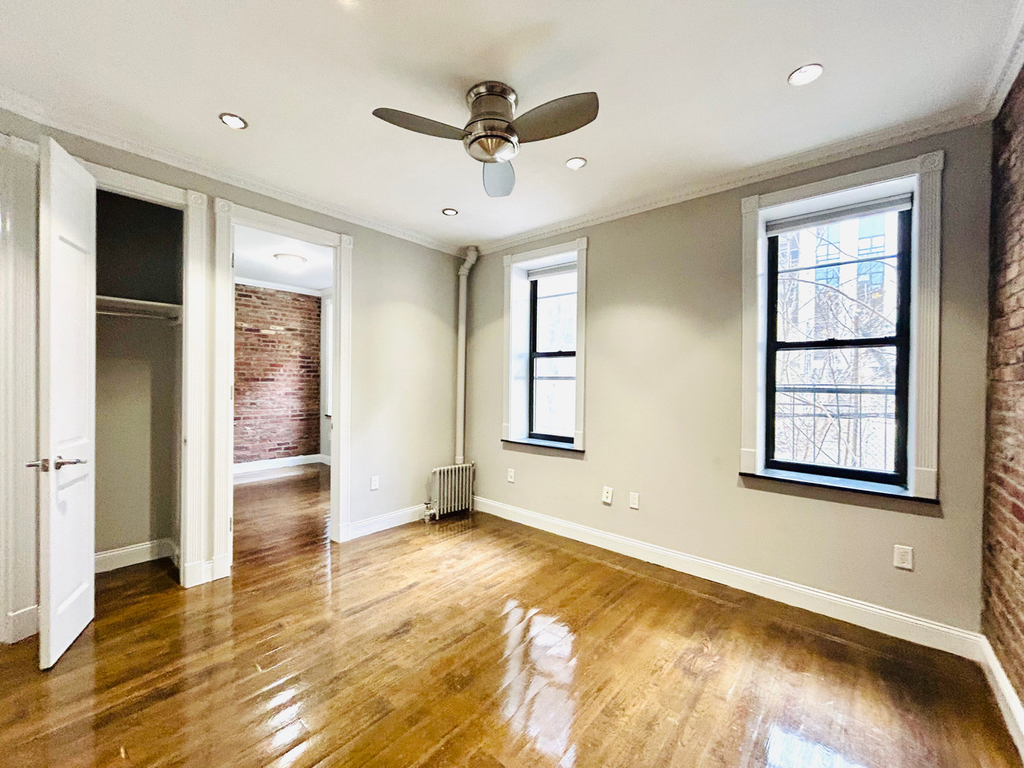 West 123rd Street - Photo 3