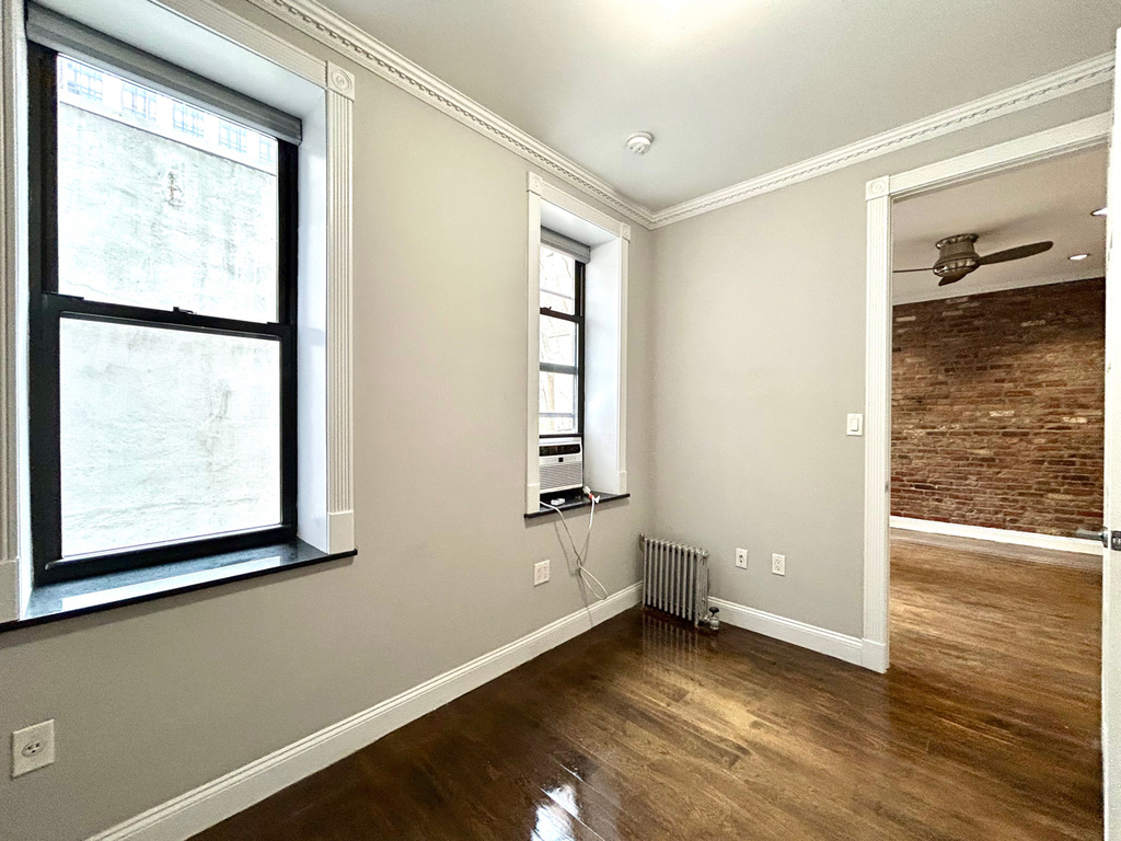 West 123rd Street - Photo 4