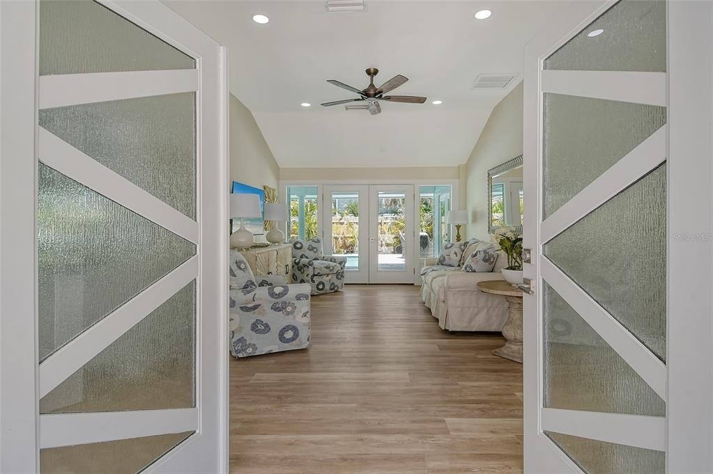 4852 Featherbed Lane - Photo 8