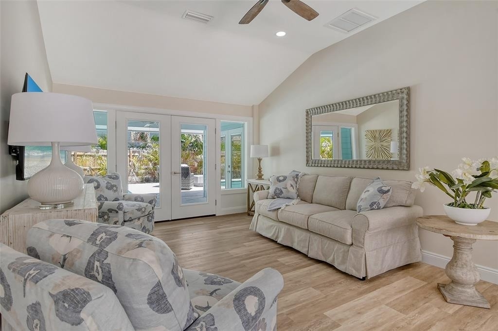 4852 Featherbed Lane - Photo 9