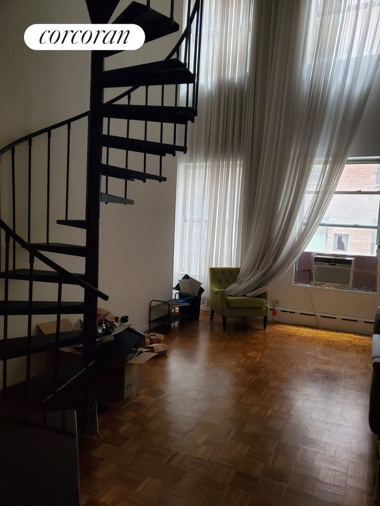 52 E 13th Street - Photo 7