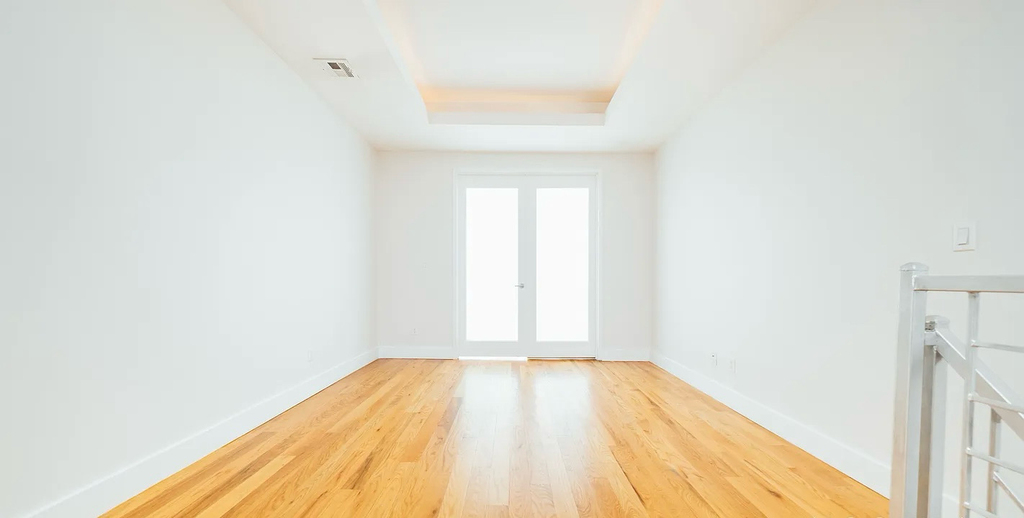 221 Himrod Street - Photo 4