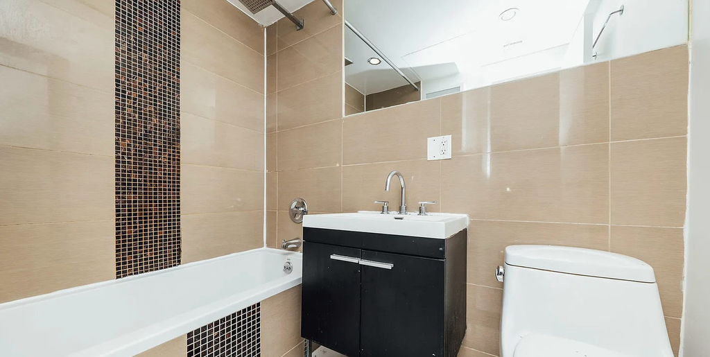 221 Himrod Street - Photo 13