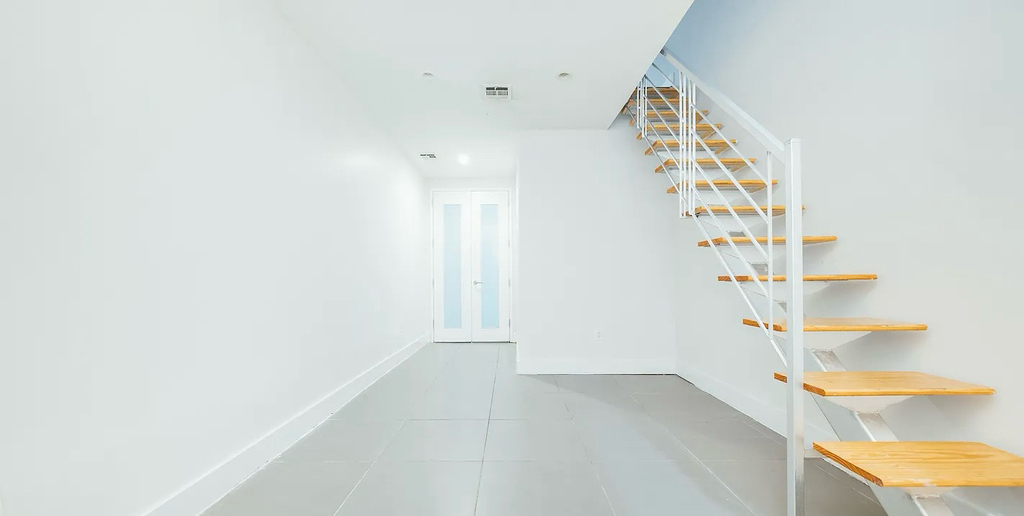 221 Himrod Street - Photo 8