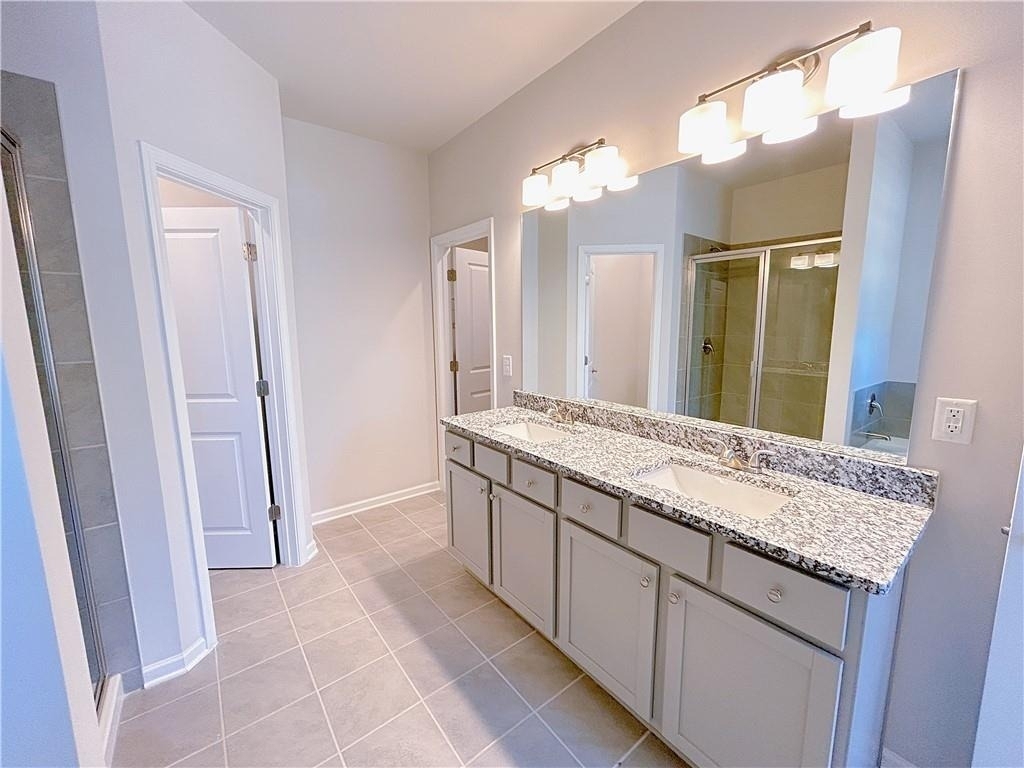 2580 Mills Commons Drive - Photo 14