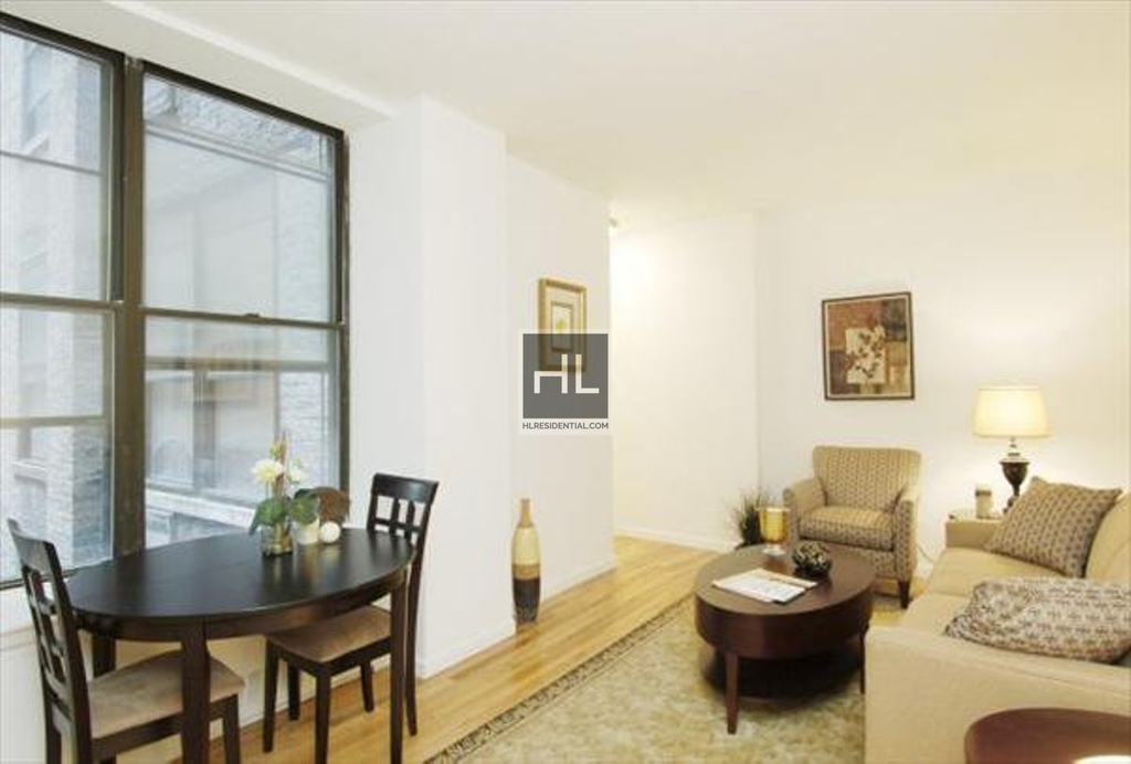 West 77th Street - Photo 0