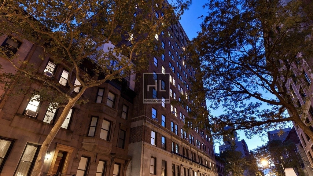 West 71st Street - Photo 0