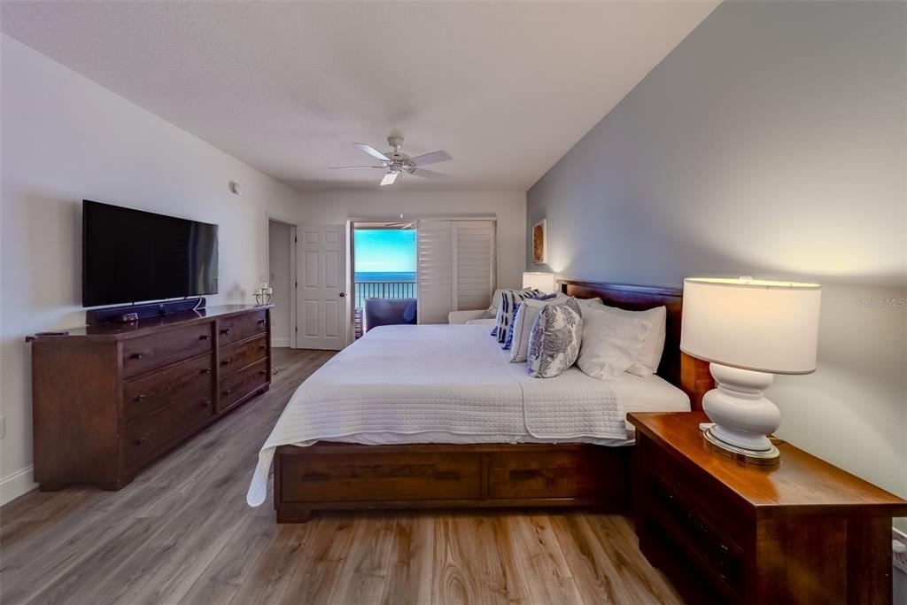16500 Gulf Boulevard - Photo 22