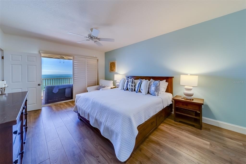 16500 Gulf Boulevard - Photo 23