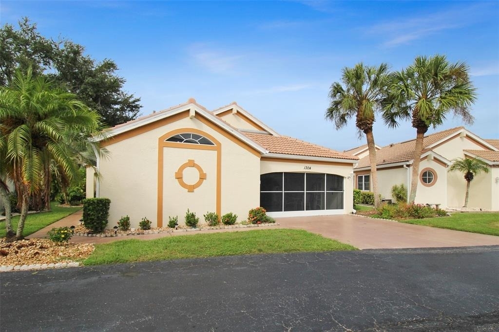 1304 Capri Isles Boulevard - Photo 2