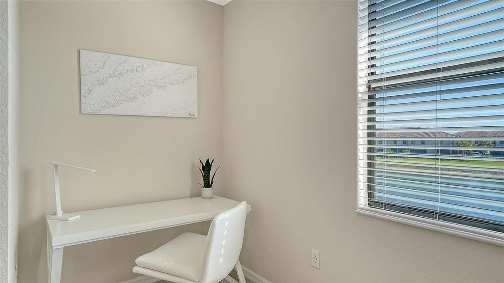 20223 Lagente Circle - Photo 18