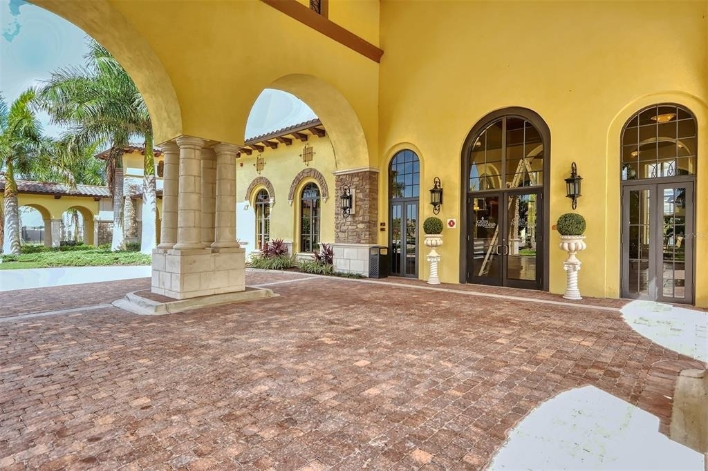20223 Lagente Circle - Photo 44