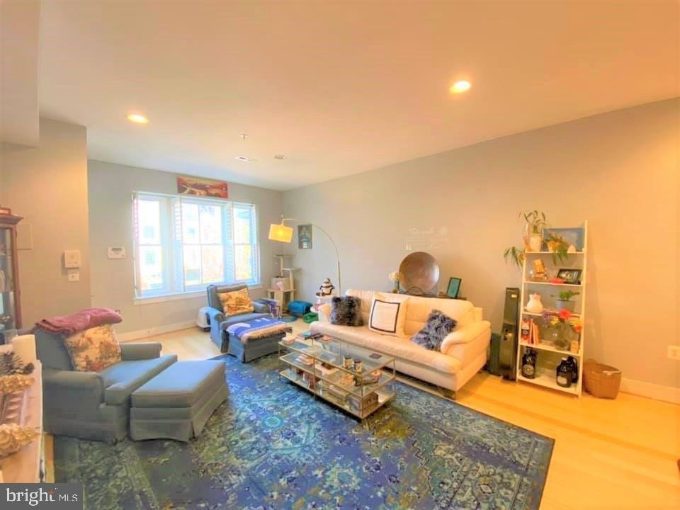 1202 Fairmont Street Nw - Photo 4