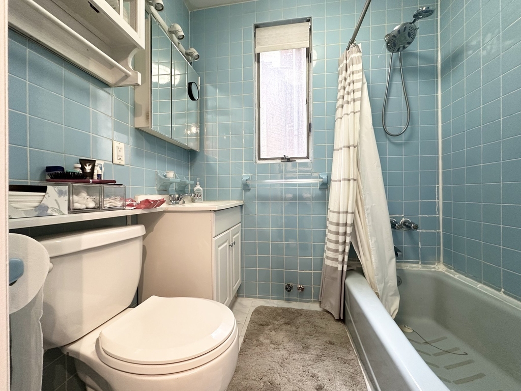 320 West 106th Street - Photo 6