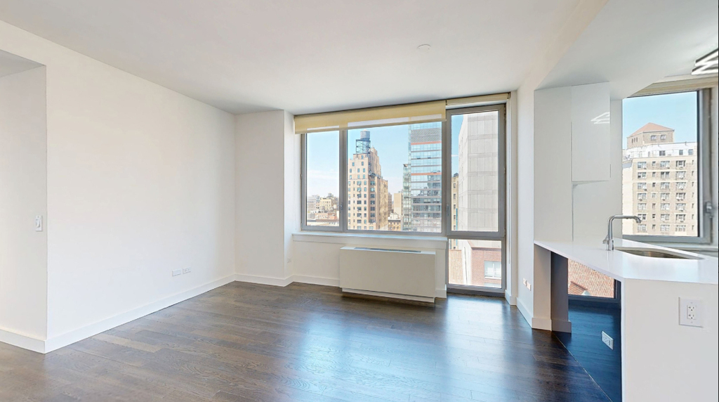 808 Columbus Avenue - Photo 1