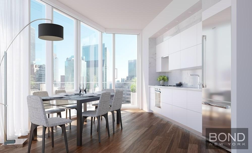 East 44th Street - Photo 3