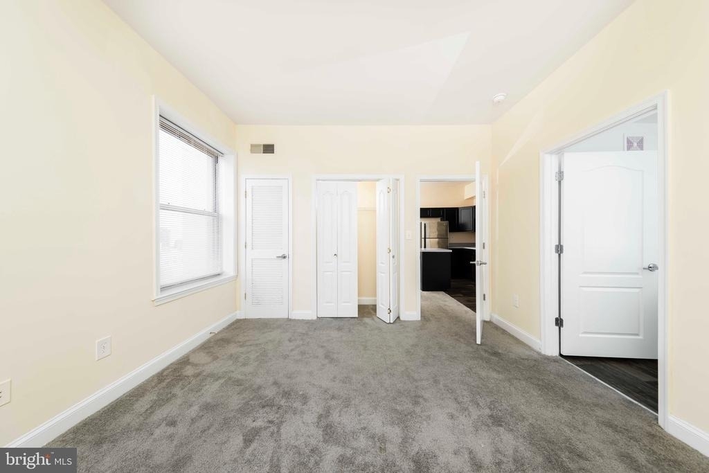 1123 N Eutaw Street - Photo 35