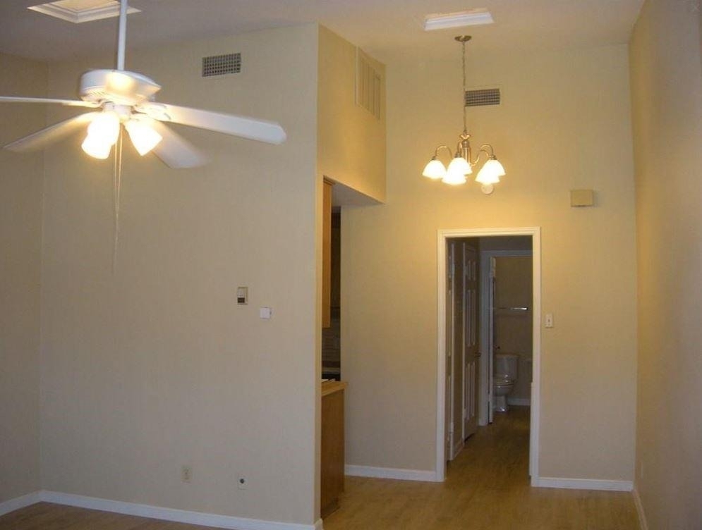 2529 Rio Grande St - Photo 3
