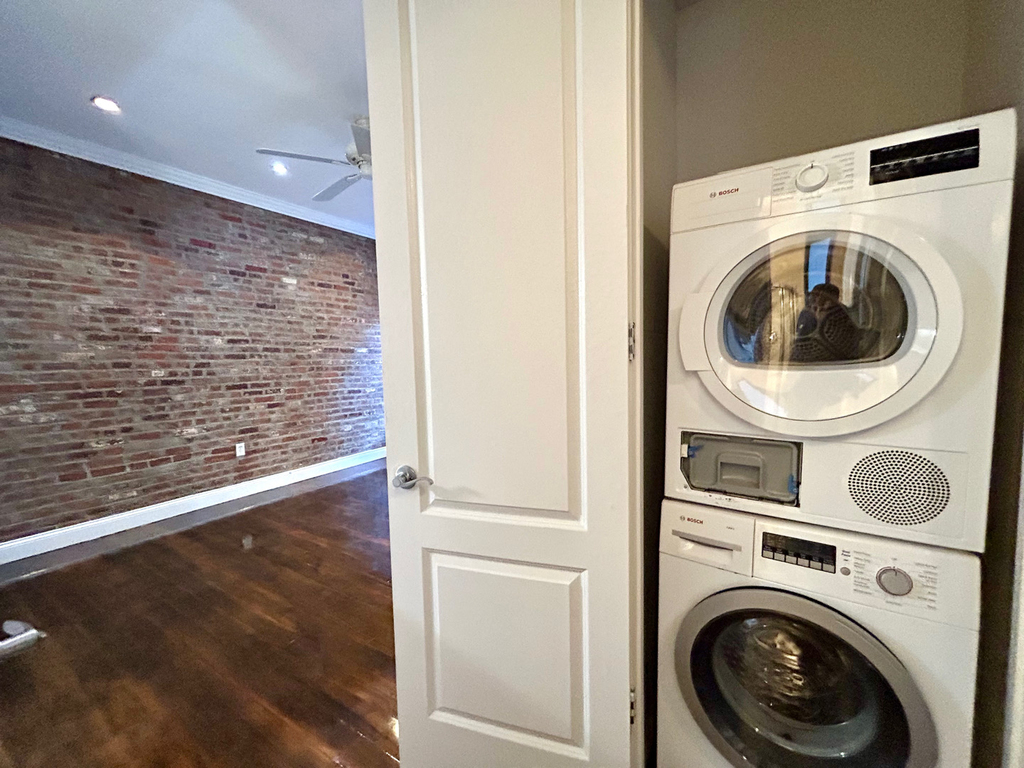 West 123rd Street - Photo 3