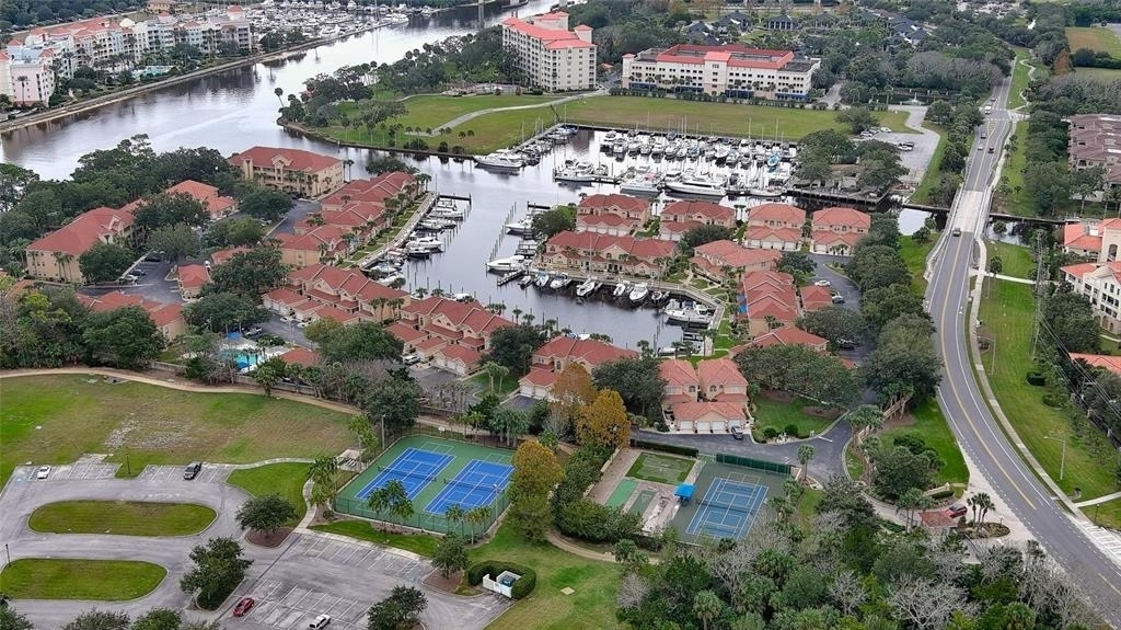 8 Marina Point Place - Photo 0