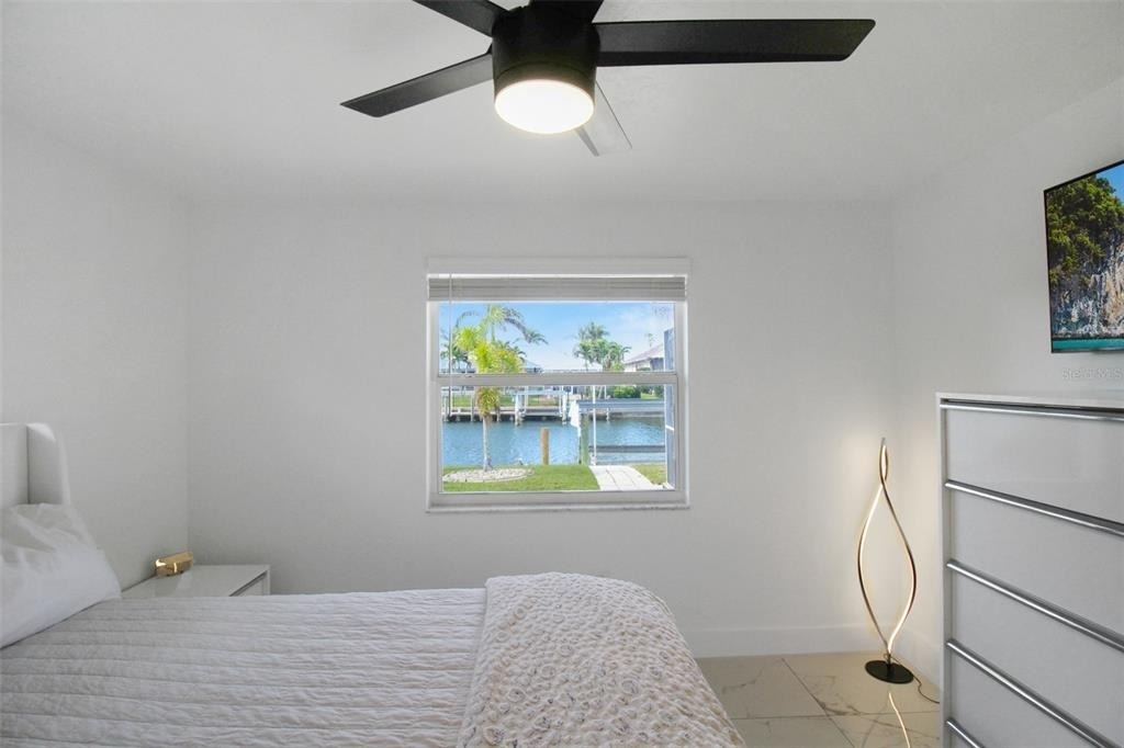 945 Bal Harbor Boulevard - Photo 54