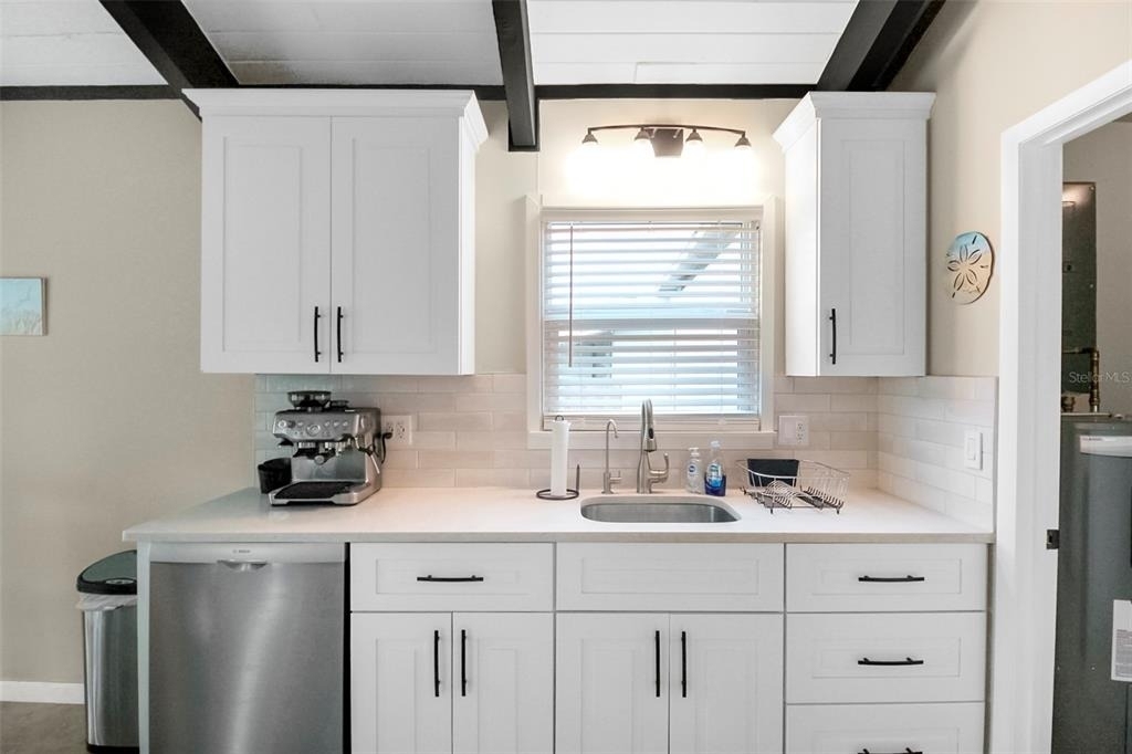 5824 Wildwood Avenue - Photo 33