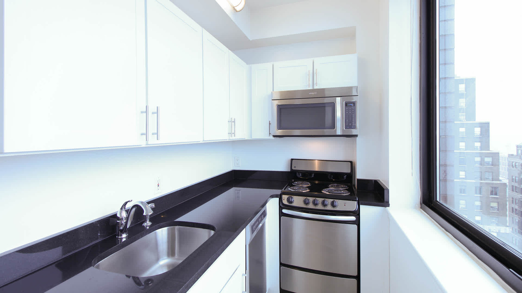 180 Montague St. - Photo 7