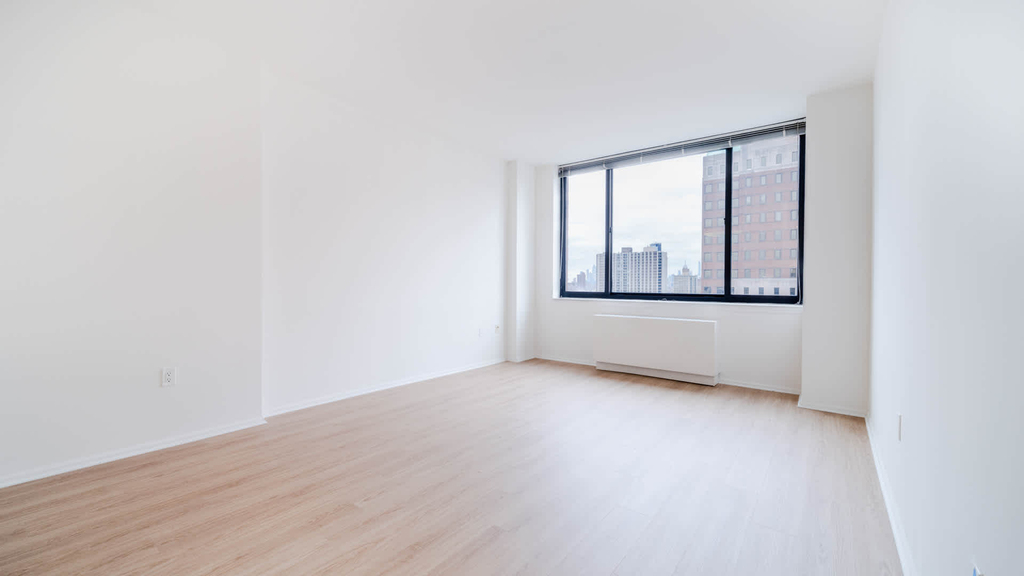 180 Montague St. - Photo 13