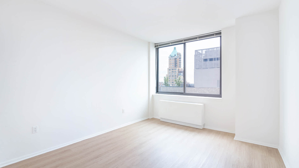 180 Montague St. - Photo 18
