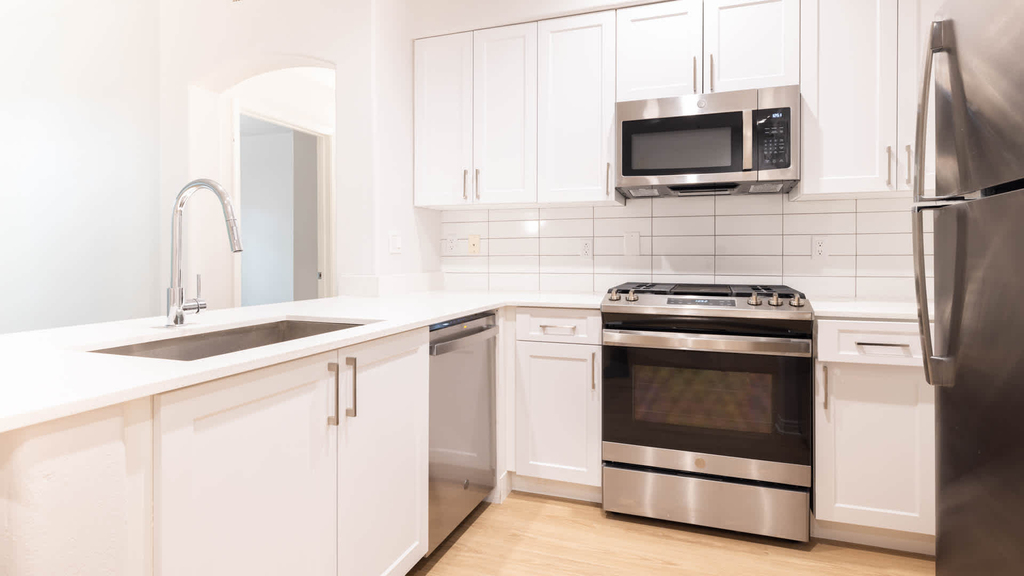 8700 Pershing Dr. - Photo 2