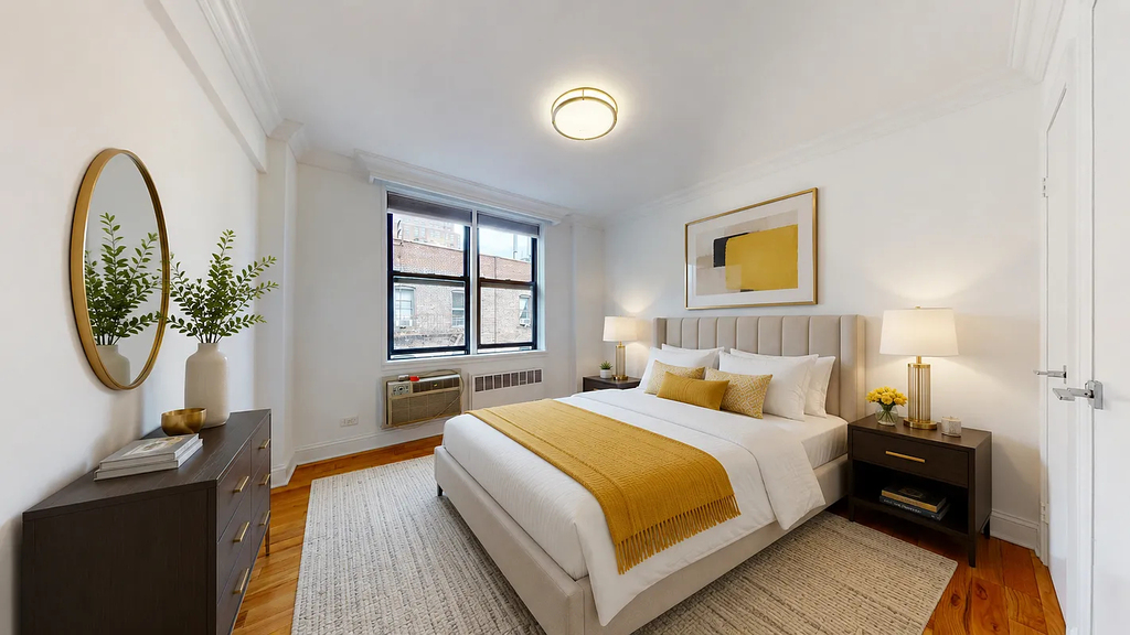 West 13th Street - Photo 3