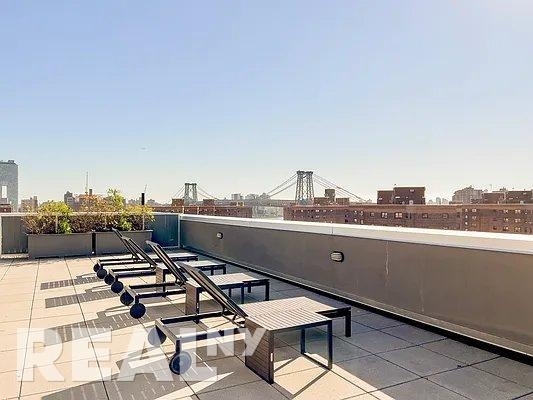E 2nd Street - Photo 11