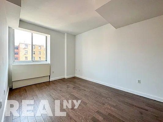 E 2nd Street - Photo 3