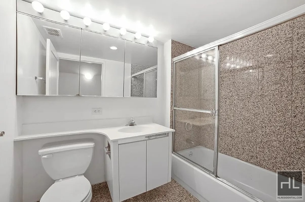 East 37th Street - Photo 2