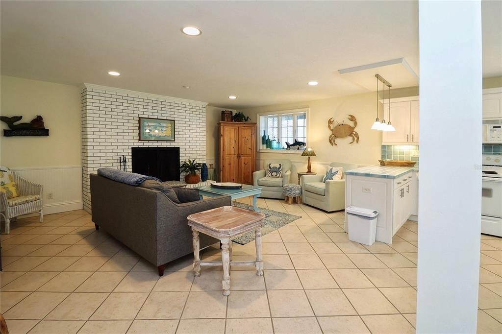 1913 Hill Street - Photo 4